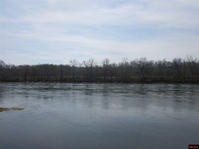 Valley subdivision access to river