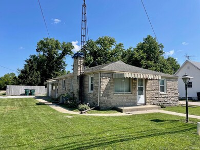 2702 E 16th St, Muncie, IN 47302 - photo 2