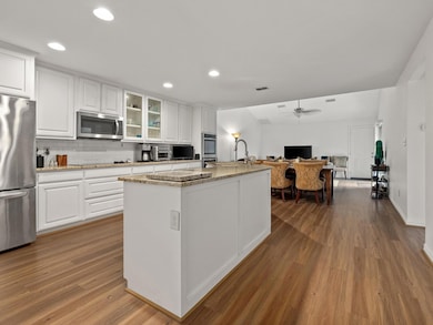 Open kitchen