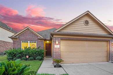 7811 Koloa River Ct, Houston, TX 77040 - photo 2