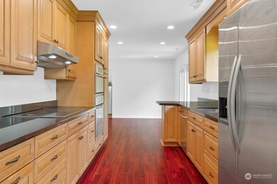 1520 31st Ave, Longview, WA 98632 - photo 7