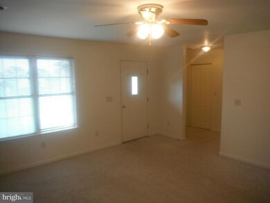 11368 Nicole Dr, Greencastle, PA 17225 - photo 7