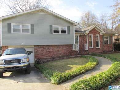 Huge back yard with 20x40 In Ground Sale Sport Poo