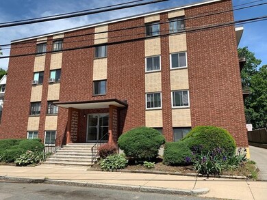 44 Maple St unit 101, Hyde Park, MA 02136 - photo 2