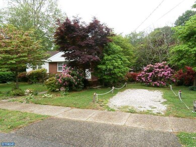 249 Mount Vernon Ave, Clementon, NJ 08021 - photo 2