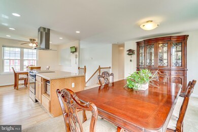 1605 Mithering Ln, Silver Spring, MD 20905 - photo 7