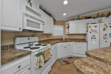 10100 Burnt Store Rd unit 14, Punta Gorda, FL 33950 - photo 4