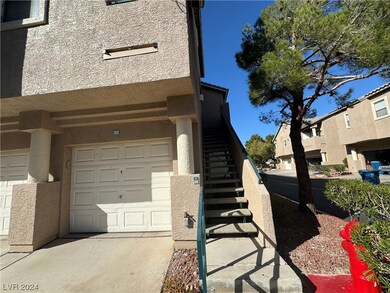 2001 Quartz Cliff St unit 202, Las Vegas, NV 89117 - photo 5