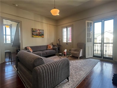 734 Ursulines Ave, New Orleans, LA 70116 - photo 4