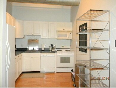 717 Atlantic Ave unit 3D, Boston, MA 02111 - photo 6