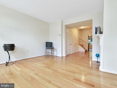 125 W South St, Frederick, MD 21701 - photo 6