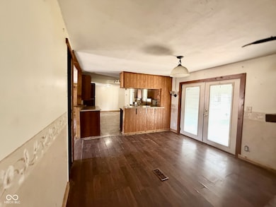 206 E Adams St, Darlington, IN 47940 - photo 7