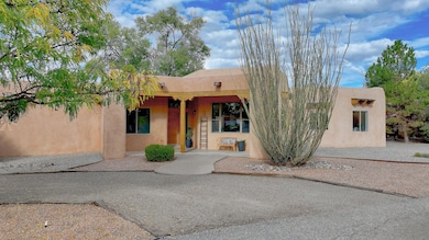 337 Nara Visa Ct NW, Los Ranchos, NM 87107 - photo 2