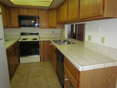 Kitchen. KITCHEN