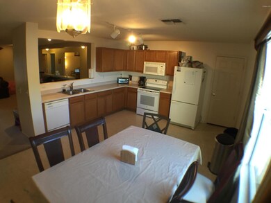 Kitchen02