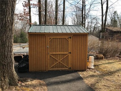 4215 Greenwood Dr, Kunkletown, PA 18058 - photo 6