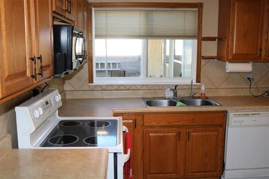 1901 Dewey Ln, Alamogordo, NM 88310 - photo 5