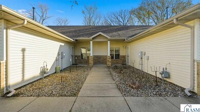 809 Dublin Ct, Mankato, MN 56001 - photo 2