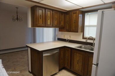 8130 E 18th Ave, Anchorage, AK 99504 - photo 6