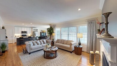 48 Brookview Dr, Hooksett, NH 03106 - photo 5