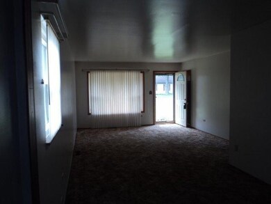 223 N Wright St, Griffith, IN 46319 - photo 6