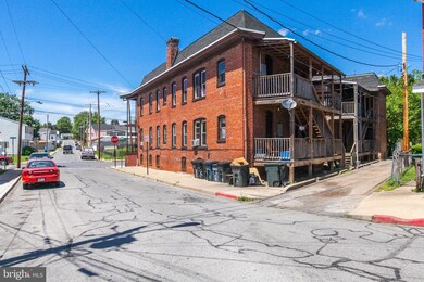 400 Mitchell Ave, Hagerstown, MD 21740 - photo 2