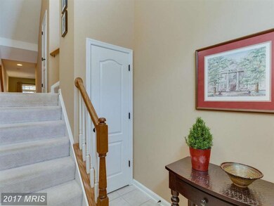 12565 Royal Wolf Place, Fairfax, VA 22030 - photo 2