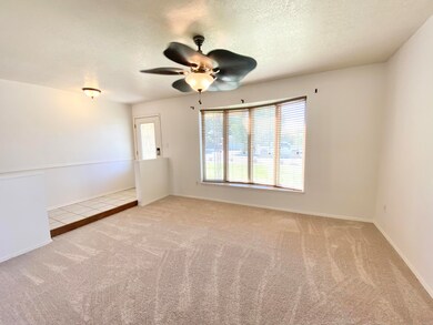 6625 Hensch Ave NE, Albuquerque, NM 87109 - photo 4