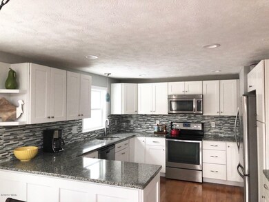 114 Plum Ln, Milford, PA 18337 - photo 4