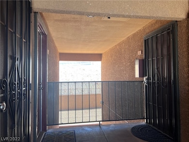 2451 N Rainbow Blvd unit 2041, Las Vegas, NV 89108 - photo 5