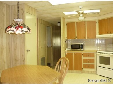 1473 Barefoot Cir, Sebastian, FL 32976 - photo 5