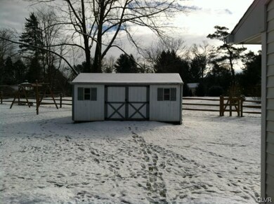 2784 Brunner Rd, Emmaus, PA 18049 - photo 7