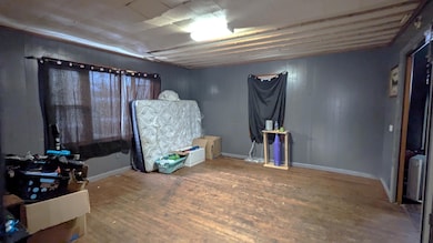 511 Maple St, Three Rivers, MI 49093 - photo 7