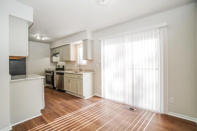 5761 Ricardo Dr, Galloway, OH 43119 - photo 5