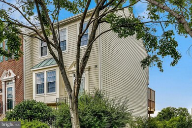 7916 Brightmeadow Ct, Ellicott City, MD 21043 - photo 3