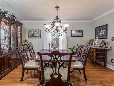 243 Ferguson Dr, Asheville, NC 28806 - photo 6