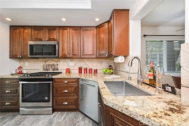 721 S Hayward St unit 9, Anaheim, CA 92804 - photo 6