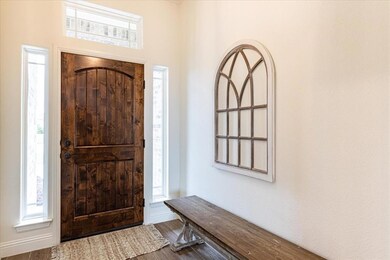 200 Bayless Ave, Godley, TX 76044 - photo 3