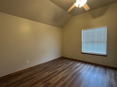 2509 SE 9th St, Moore, OK 73160 - photo 7