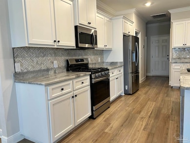 4084 Blue Hillside Ln, Milton, FL 32583 - photo 5