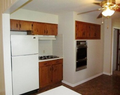 8906 Cottage Grove Place, Highland, IN 46322 - photo 7