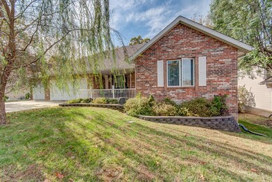 3877 North Daniels Ct.-4