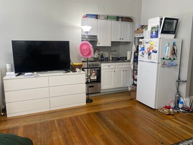 24 Peterborough St unit 3, Boston, MA 02215 - photo 4