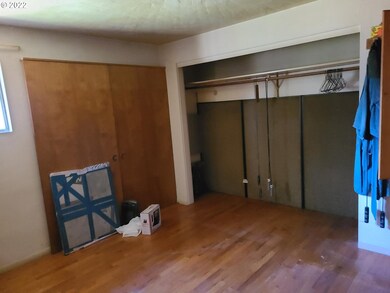 230 N Garden Way, Eugene, OR 97401 - photo 3