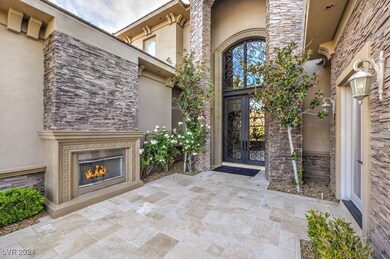 2975 American River Ln, Las Vegas, NV 89135 - photo 4