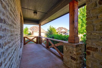 Incredibly spacious porch