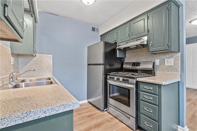 2312 N 155th St, Basehor, KS 66007 - photo 4