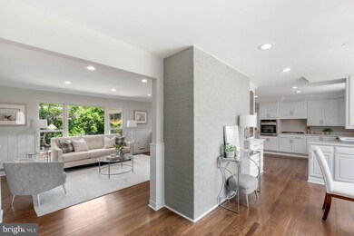 2004 Prices Ln, Alexandria, VA 22308 - photo 5