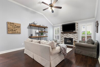 14 Crested Cloud Ct, Spring, TX 77380 - photo 3