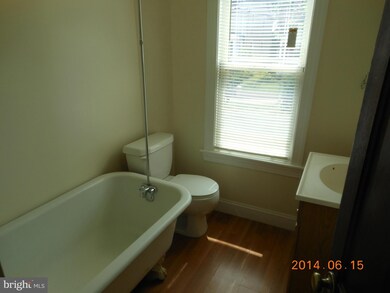 331 N Mildred St, Charles Town, WV 25414 - photo 6